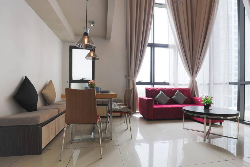 Solstice Duplex Cyberjaya By Ec Apartment Exterior photo